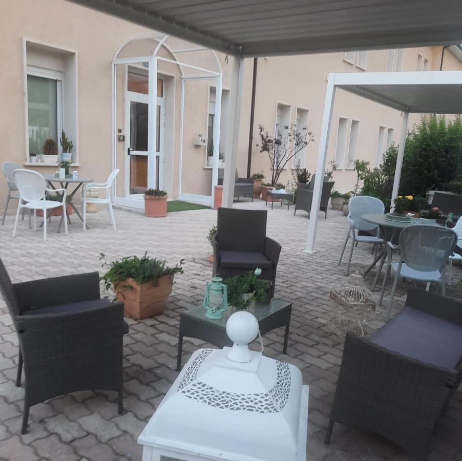 Hotel Porta Rivera LʼAquila المظهر الخارجي الصورة