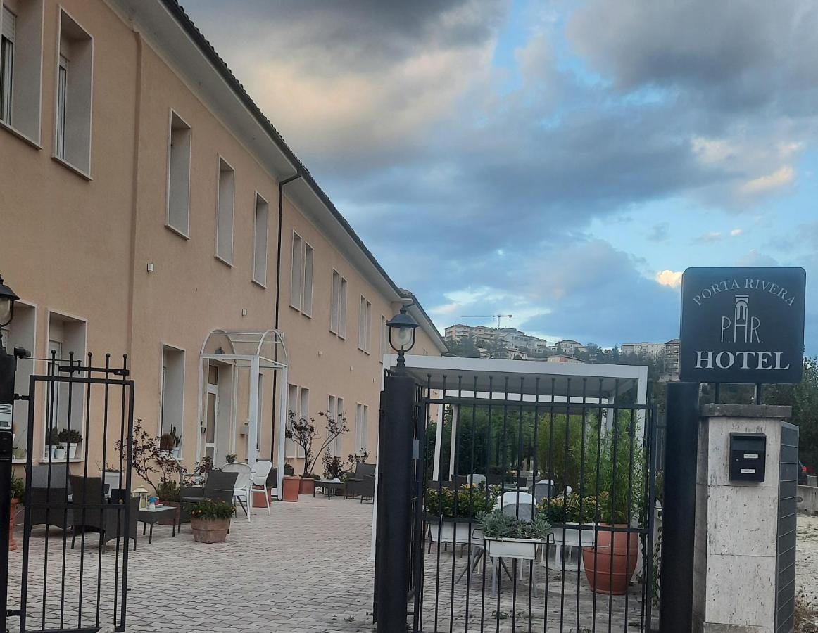 Hotel Porta Rivera LʼAquila المظهر الخارجي الصورة