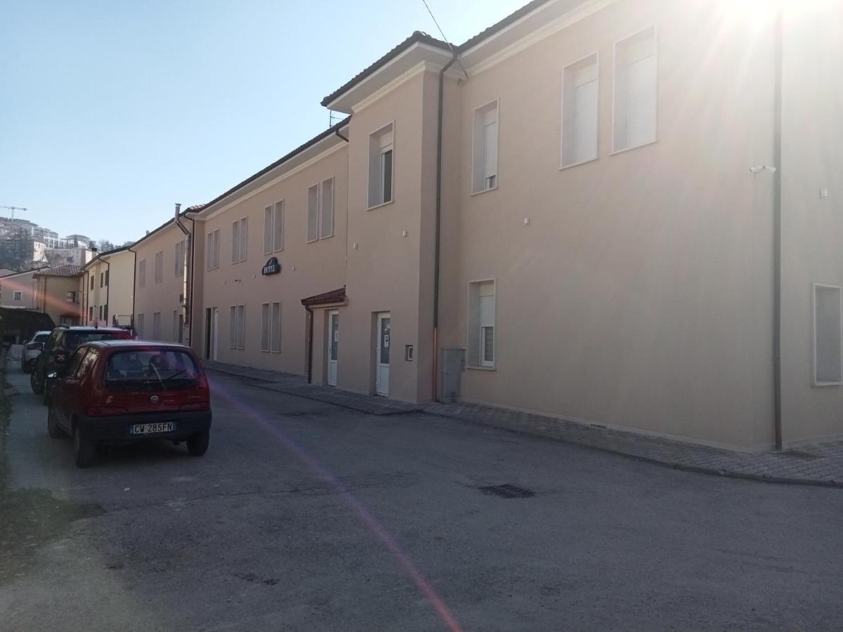 Hotel Porta Rivera LʼAquila المظهر الخارجي الصورة